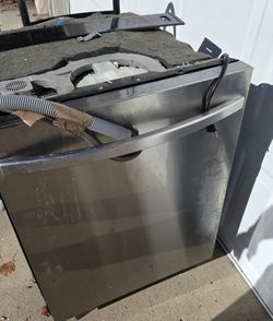 Free Working Samsung Dishwasher Pick up immediately