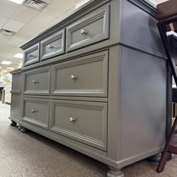Gray dresser 7 drawers 