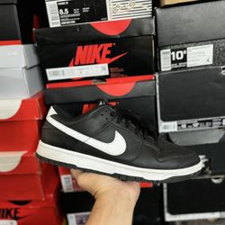 Nike Dunk Low Black Panda 2.0 size 10 USED But Clean