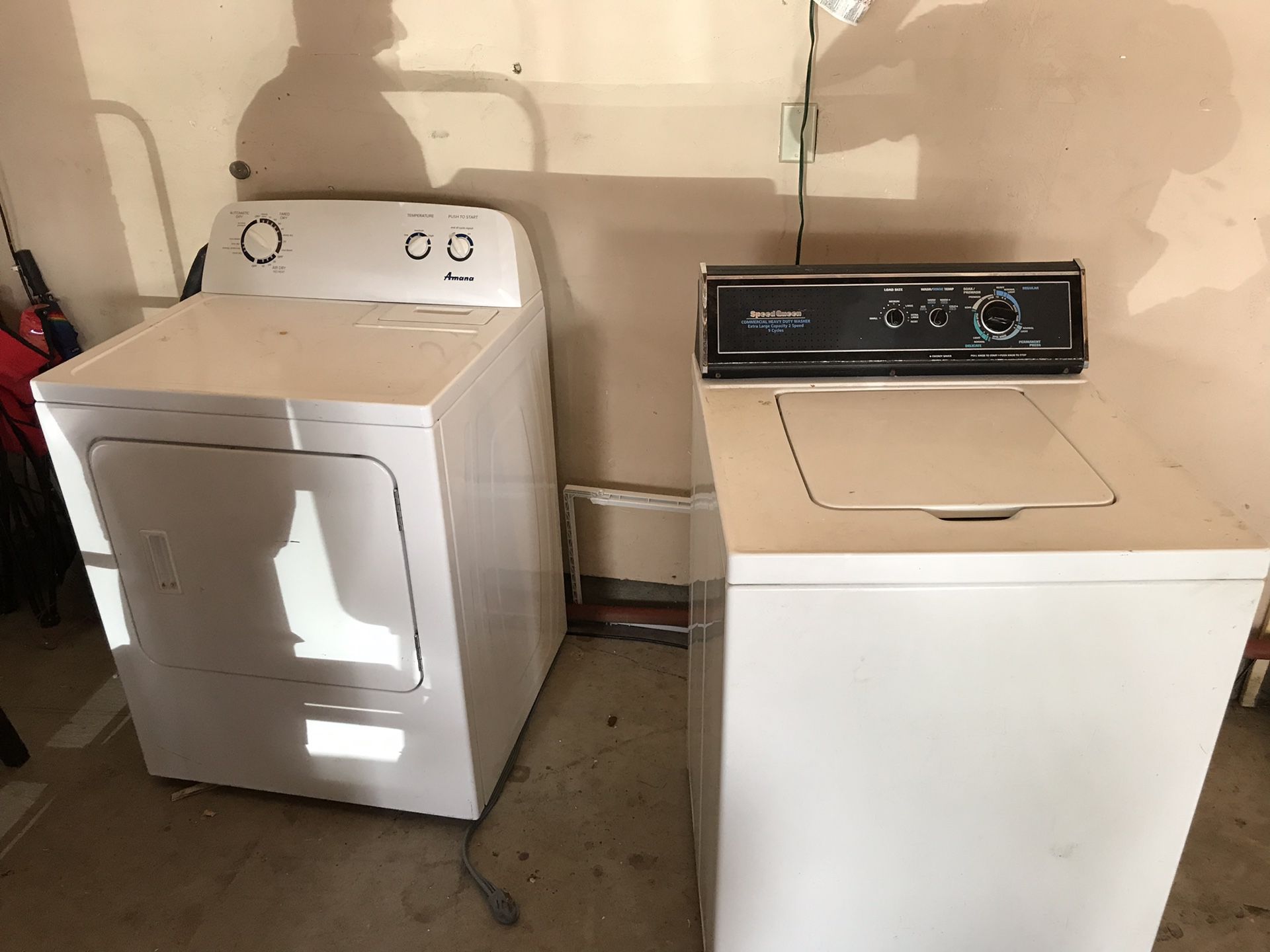 Washer dryer both work good