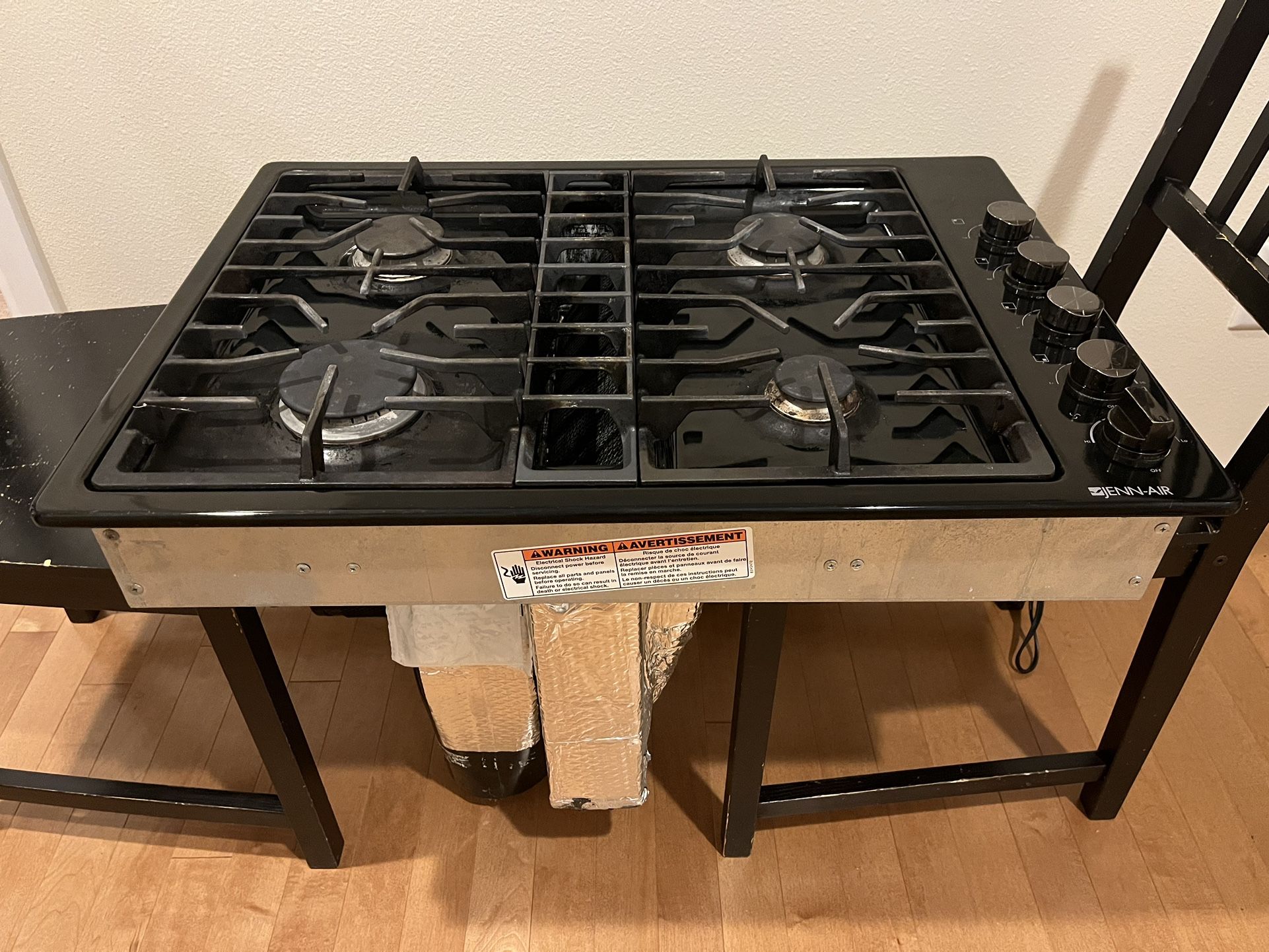 JennAir 30" Black 4 Burner Gas Downdraft Cooktop JGD3430GB for Sale in