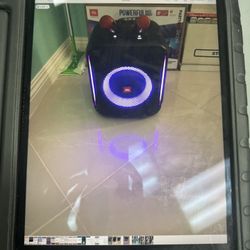 Bluetooth JBL ENCORE SPEAKERS AND 2018 MENS EXCELLENT GIANT MOUNTAIN BIKE