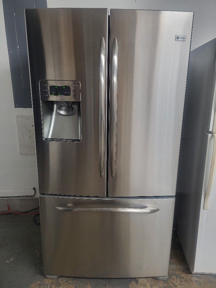 GE PROFILE STAINLESS STEEL FRENCH DOOR REFRIGERATOR