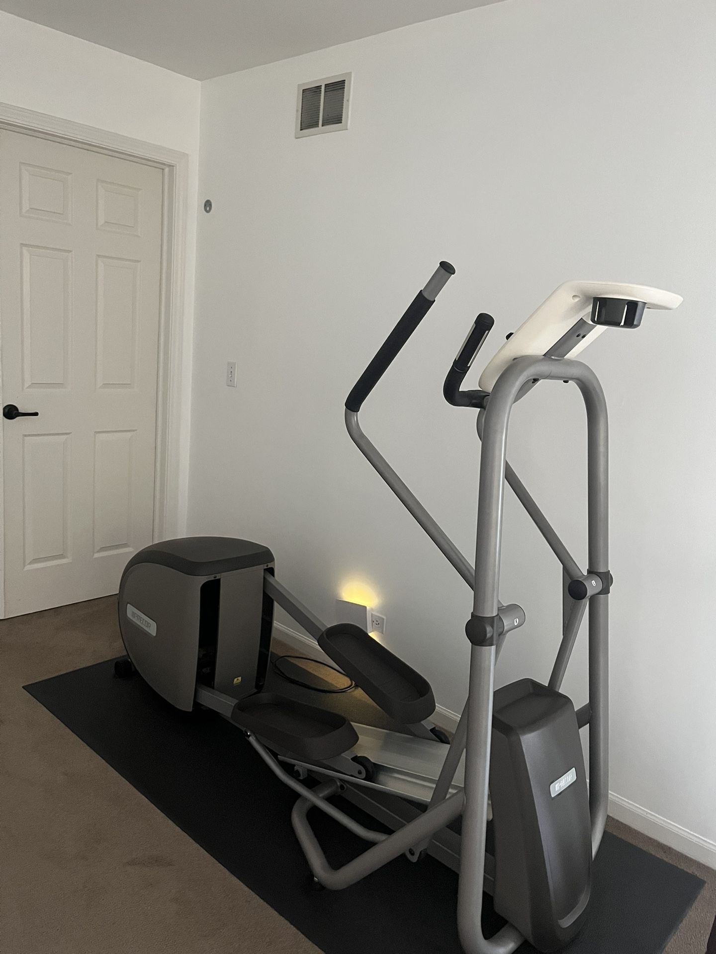 Precor EFX 5.25 Adjustable Incline Elliptical Trainer for Home