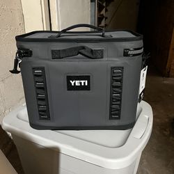 Yeti Soft cooler - New 