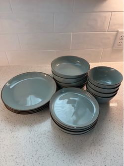Over&Back 16 Piece Blue Dinnerware Set
