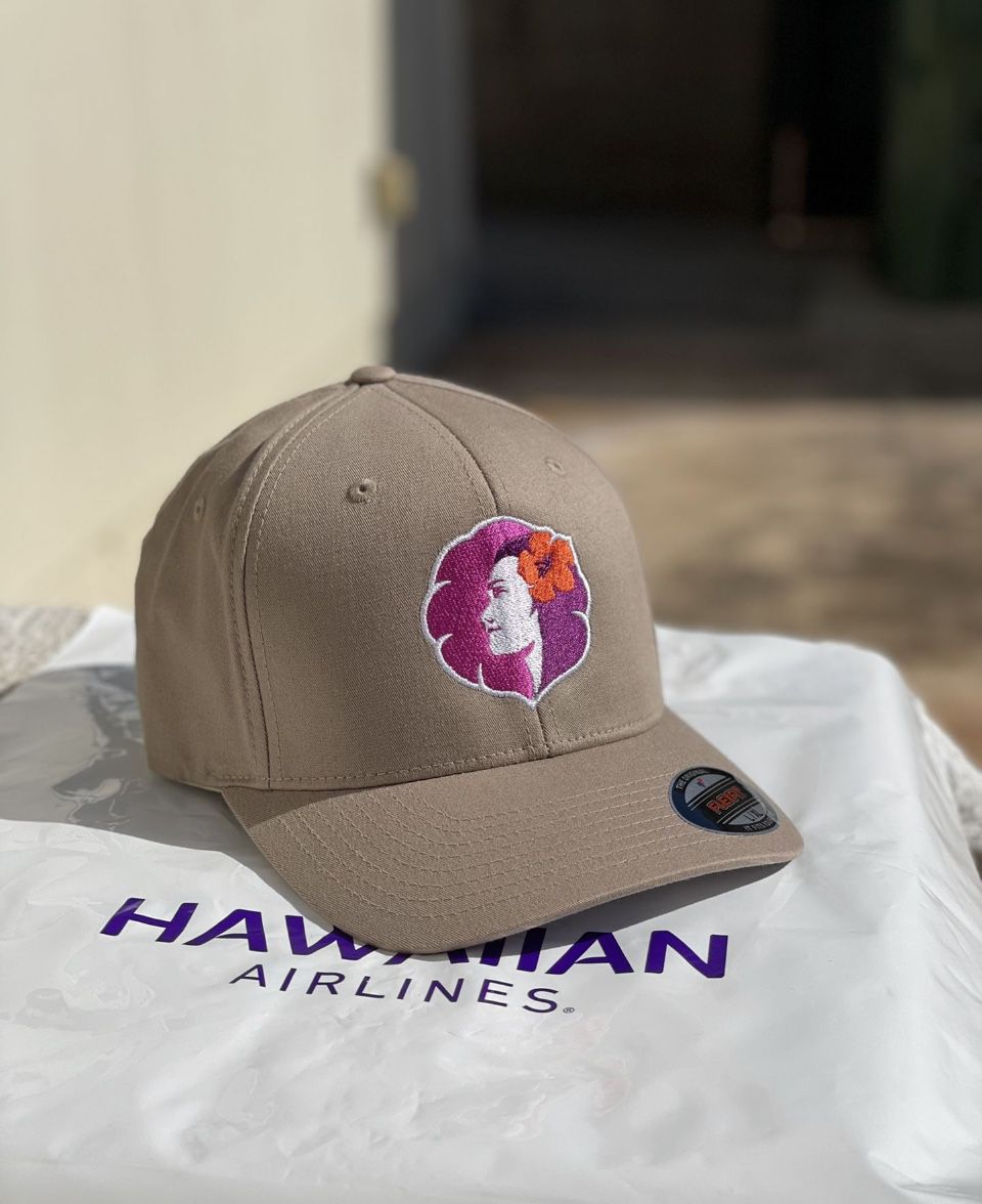 Hawaiian Airlines Hat for Sale in Pearl City, HI - OfferUp