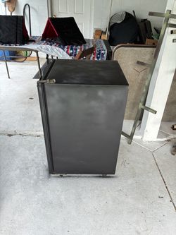 Apartment Size frig