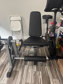 LEG EXTENSION & LEG CURL MACHINE