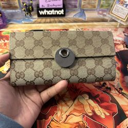 Gucci Long Wallet / Clutch