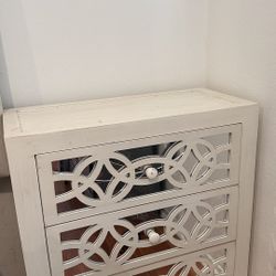 3 Drawer Nightstand Chest 
