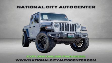 2023 Jeep Gladiator