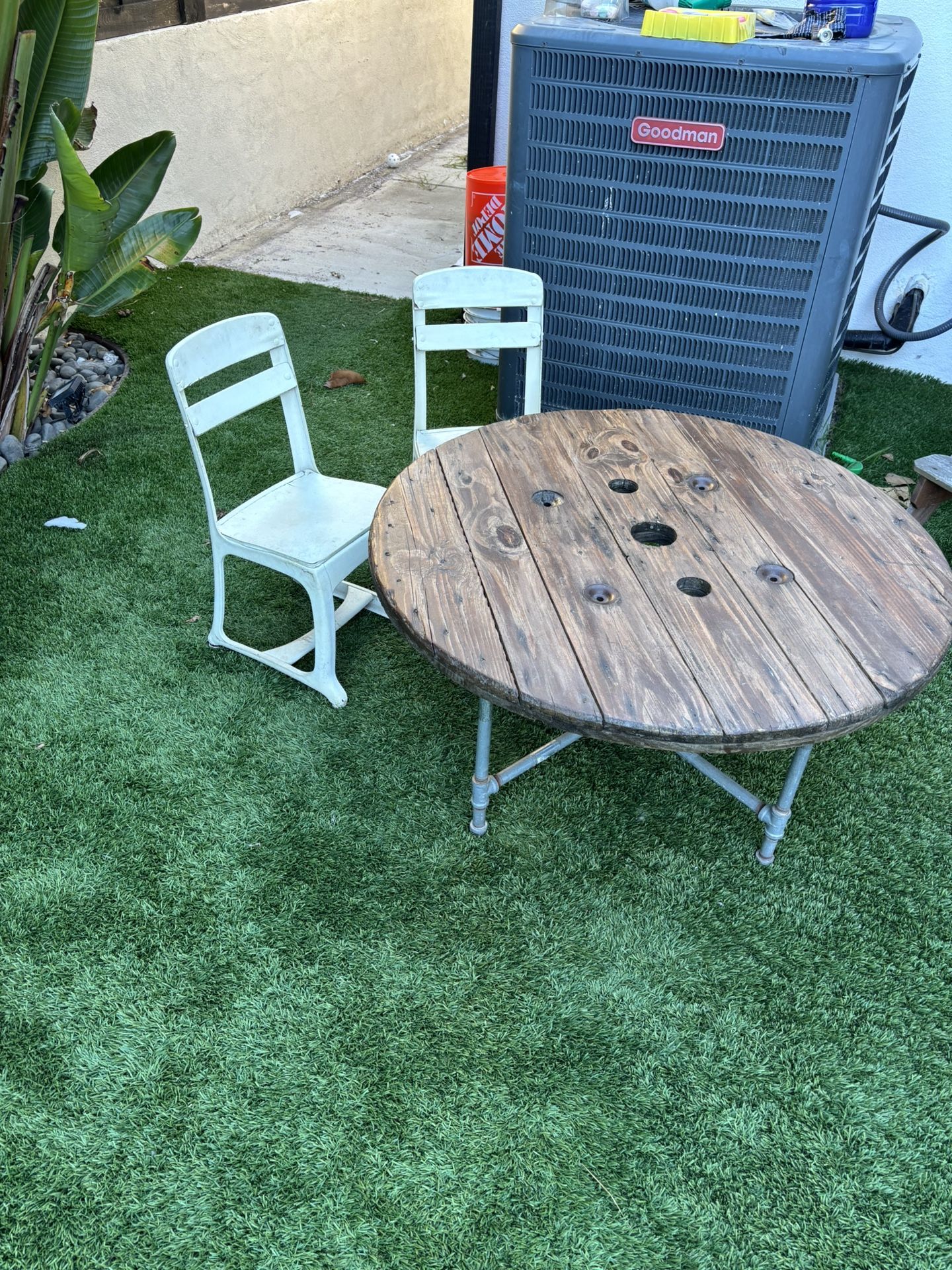 Kids Table And Chairs 