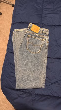 Men’s Levi’s 550s