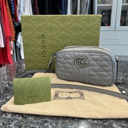 Gucci GG Marmont Shoulder Bag Mixed Matelasse Leather Small