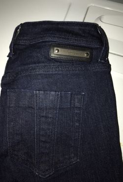 Woman’s Burberry original jeans size 26 excellent condition