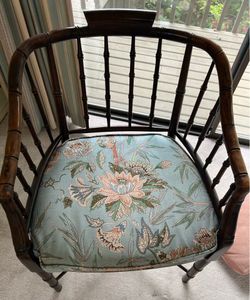 Pair of Vintage Hekman Faux Bamboo Barrel Chairs - Hollywood Regency / Chinoiserie