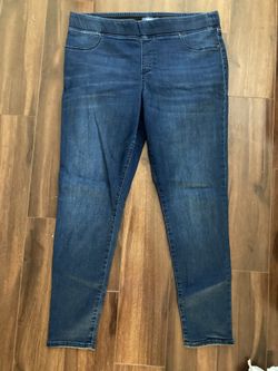 Assorted women’s Jeans