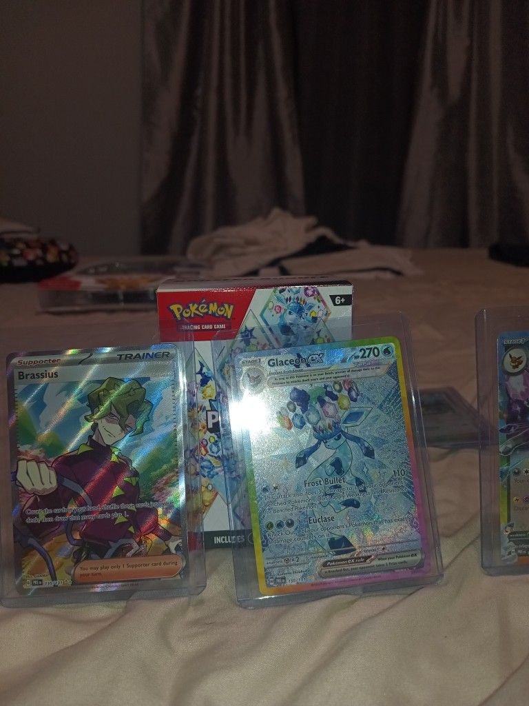 GLACEON pokemon card