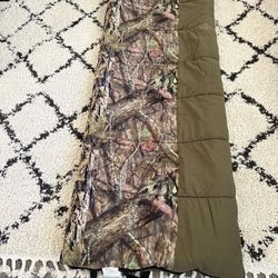 Realtree Sleeping Bag • Camo • 