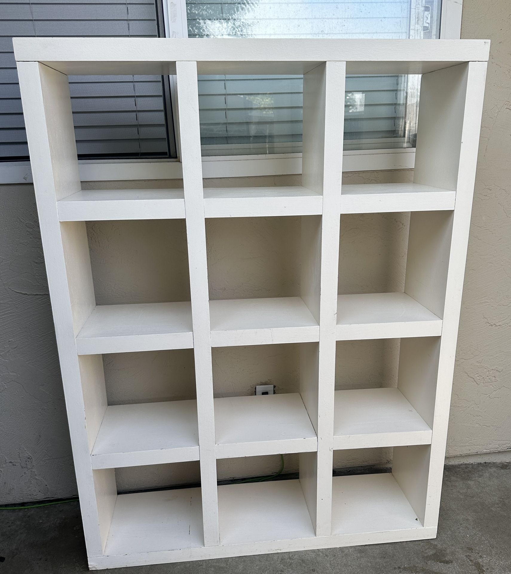 Cubicle | 12 Cube organizer | organizador de cubos | Mueble | bookshelf | librero