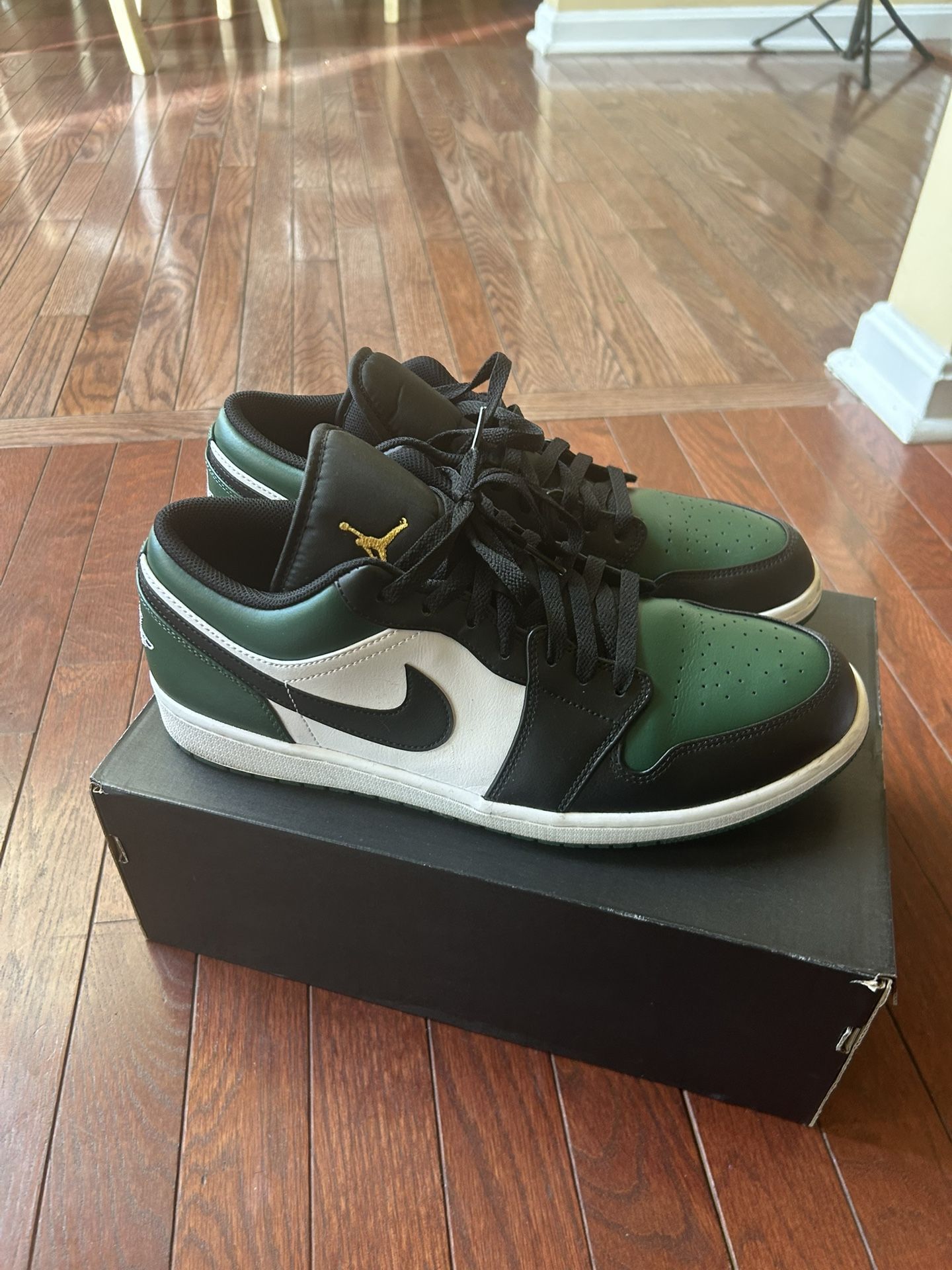Jordan 1 Lows Green Toe