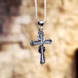 [GRA Certification Included] Moissanite/Sterling Silver Cross Pendent