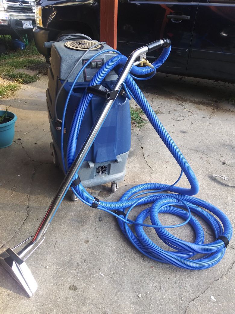 Contractor carpet cleaning machine.