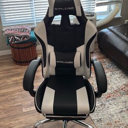 GTPlayer Gaming Chair