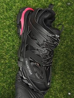 Balenciaga tracks