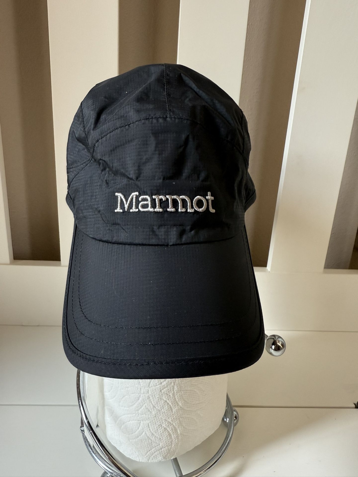 Marmot unisex black cap nylon adjustable new no tag 🧢