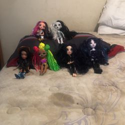 6 New Dolls