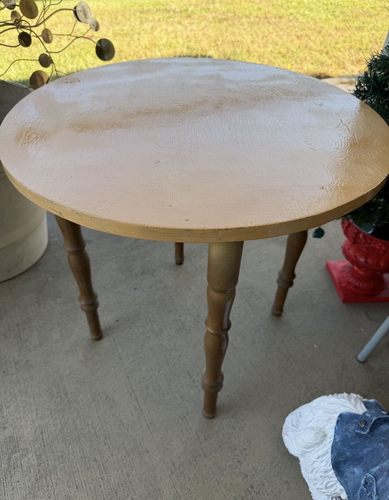 Mid Century Modern Table This Is A Side Table Or Coffee Table, Not A Dining Table 24dx22h