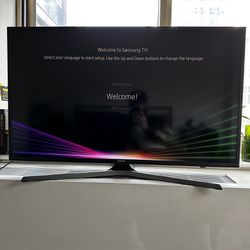 Samsung 40” 2160p 4K Ultra HD Smart TV for Sale in New York, NY - OfferUp