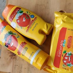 AVON Naturals Shampoo, Hair Gel, Anti Bac Wipes