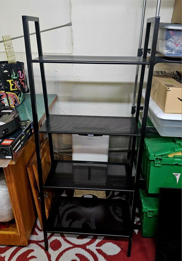 2 Blk Metal Shelves