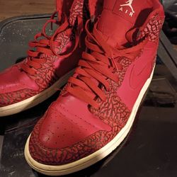 AIR JORDAN 1 RETRO  HIGH " RED ELEPHANT"  #839115-600 11/11/15
