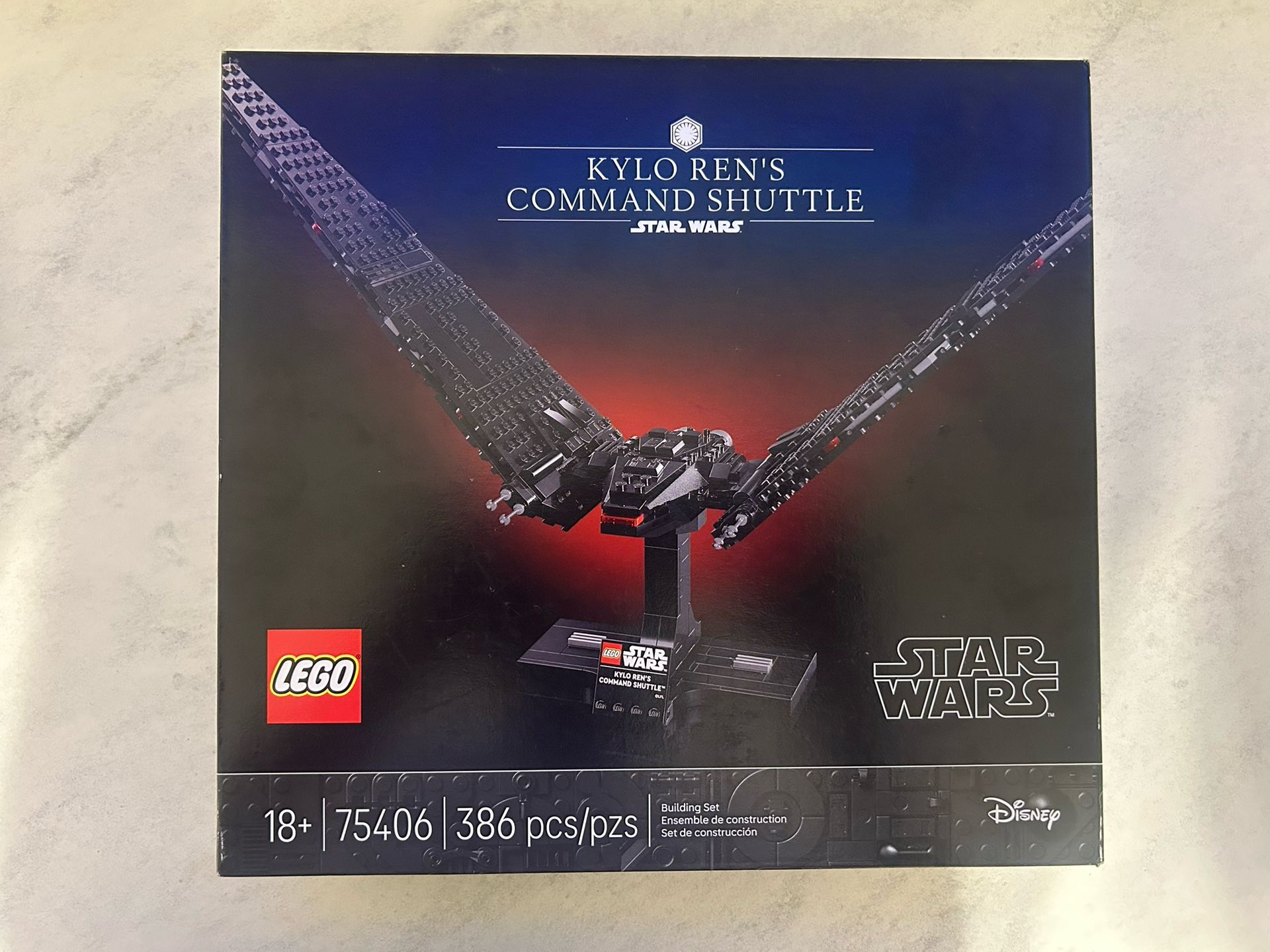 LEGO Star Wars Kylo Ren’s Command Shuttle