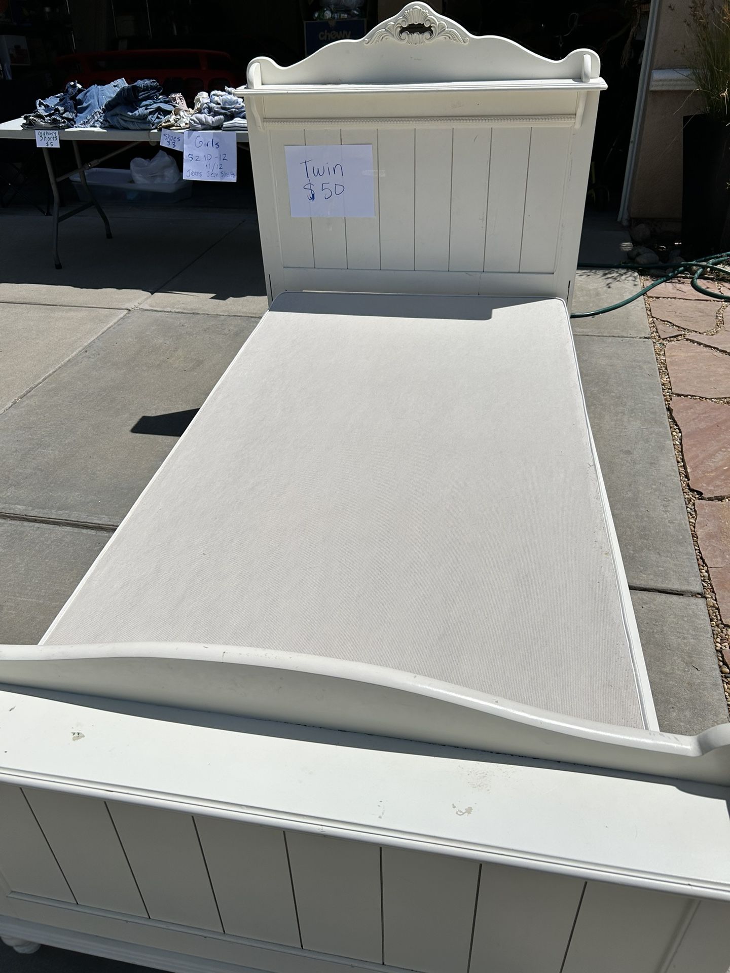 Stanley Twin bed