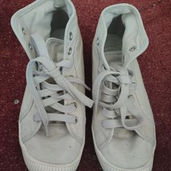 Palladium Women's Sz 8 High Tops New 