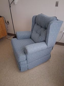 Recliner for free
