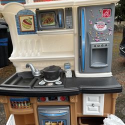 Step 2 Kitchen Playset