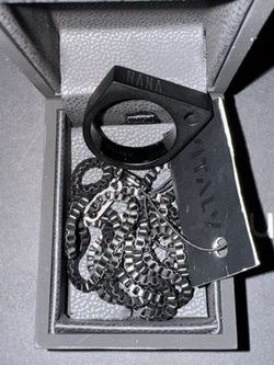 Nana X Vitaly Ring
