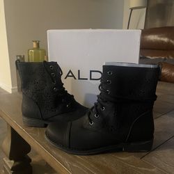 Aldo Papigno Size 8 New In The Box Black
