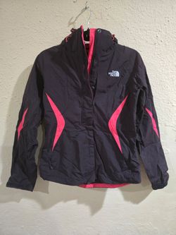 The North Face Women's HyVent Heavy Duty Black Rain Jacket, Small