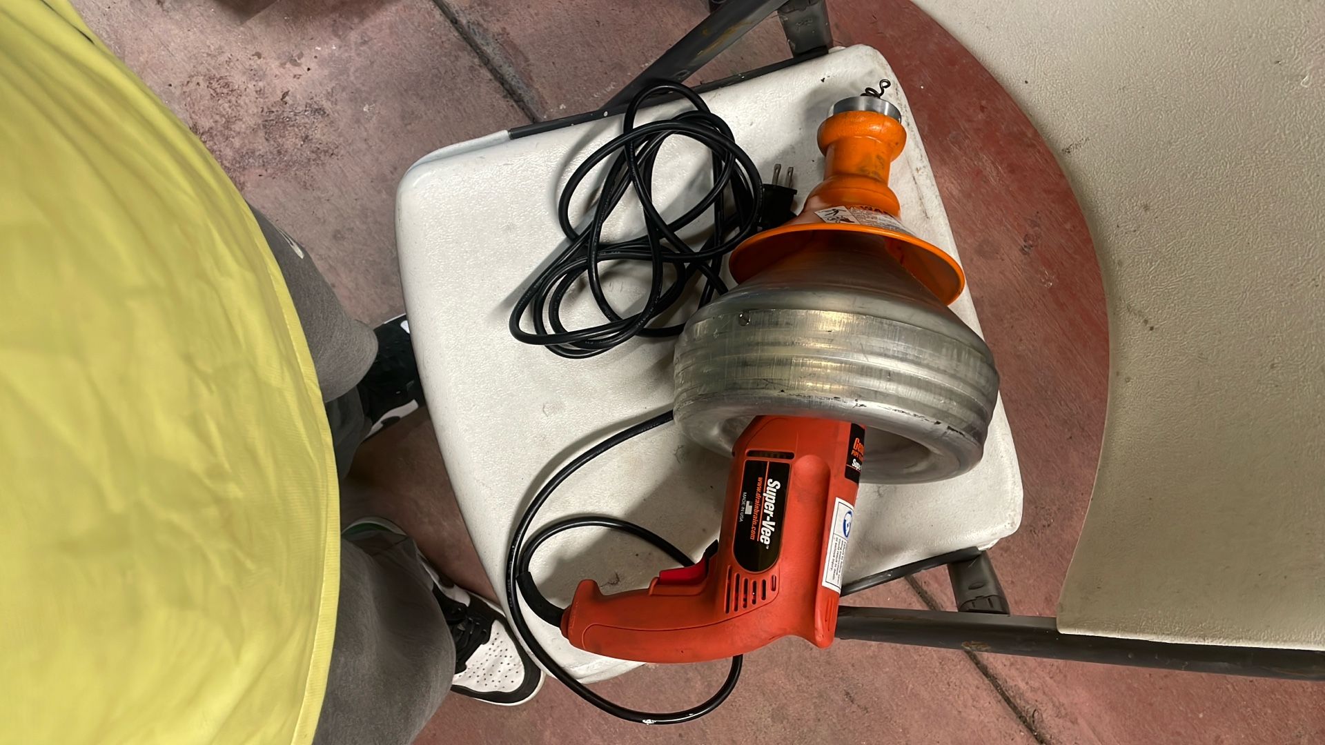 Super-vee Drain Cleaner