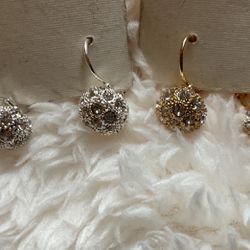 Sparkly Diamond Earrings ( Gold Or Silver) $7 Each Pair