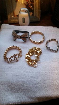 Bracelet's