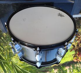 Drum snare 8 Fibes wood shell