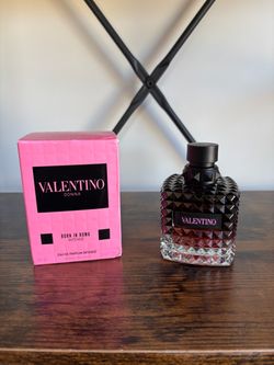 100ml Valentino Donna Born in Roma Intense perfume